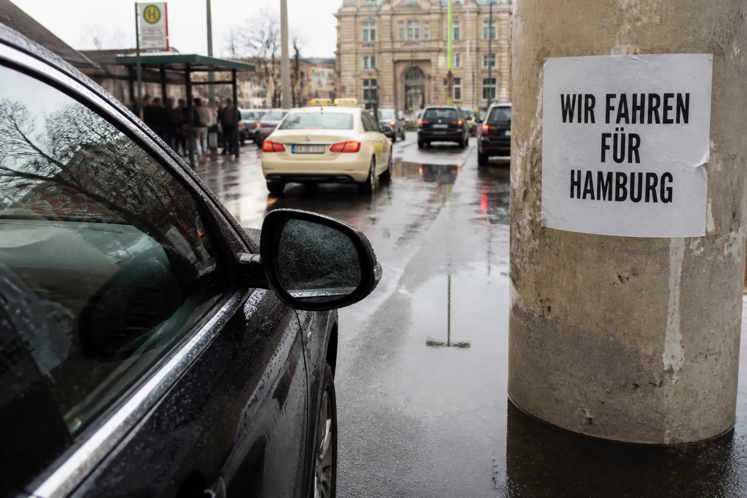 Algorithmische Lohndiskriminierung: Wie Uber und Co. unsere Arbeit berechnen