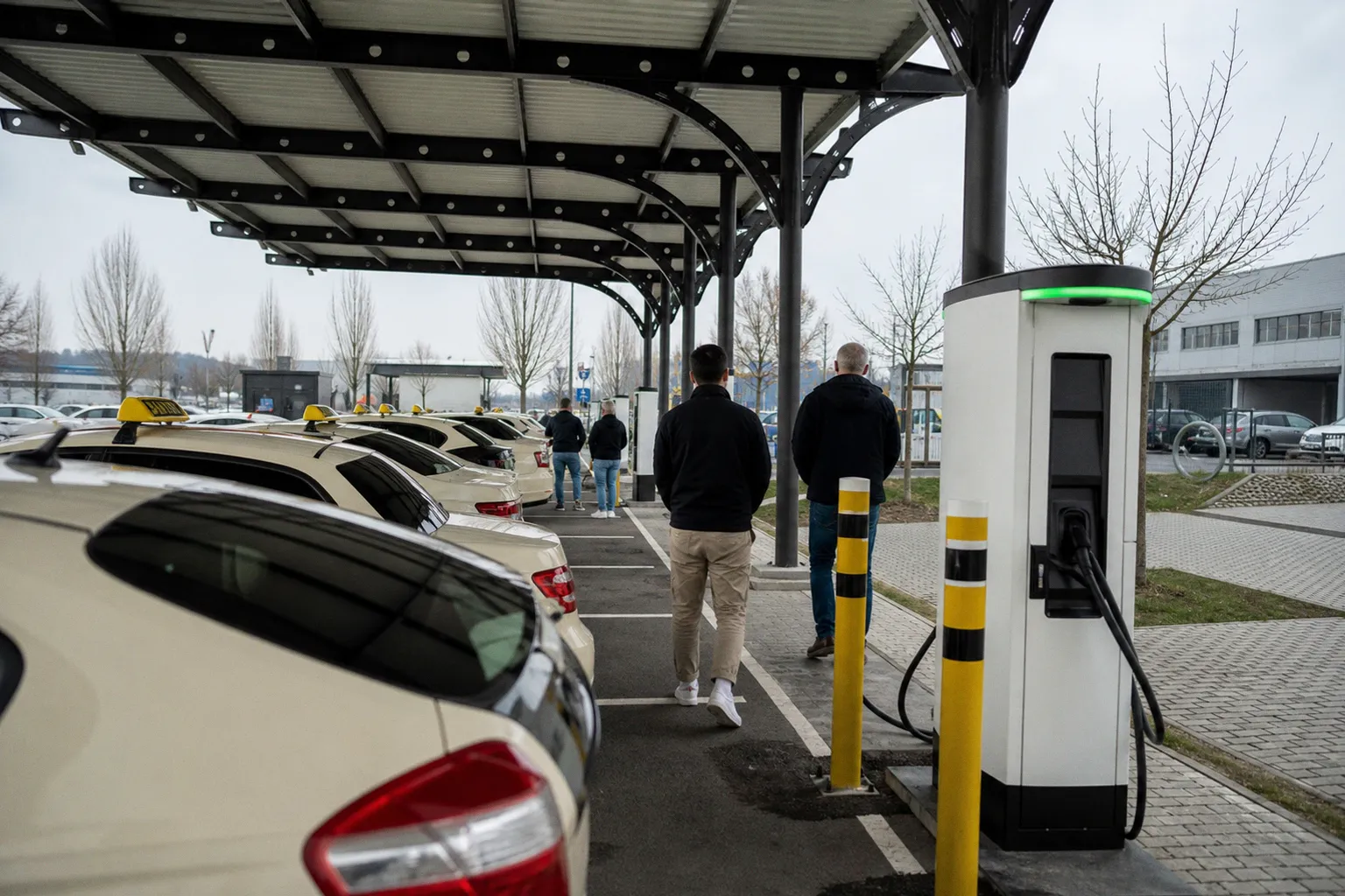 Die Aseag will komplett unter Strom stehen