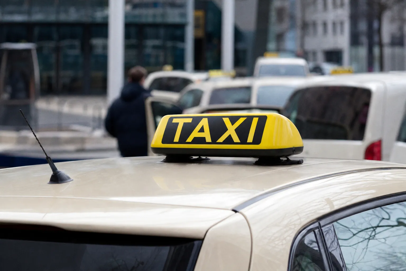 Warum das Hamburger HUUS-Taxi-Projekt bisher unter seinen Möglichkeiten bleibt