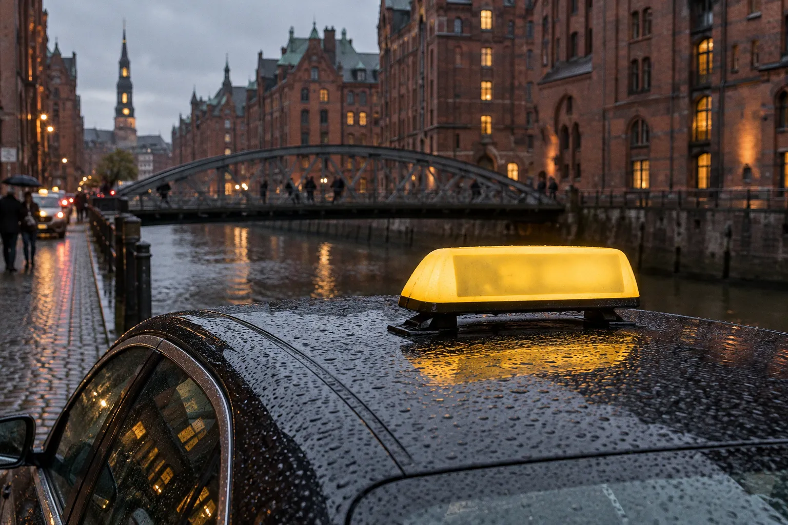 Warum irische Taxipreise so hoch sind und was ein Blick nach Wales verrät