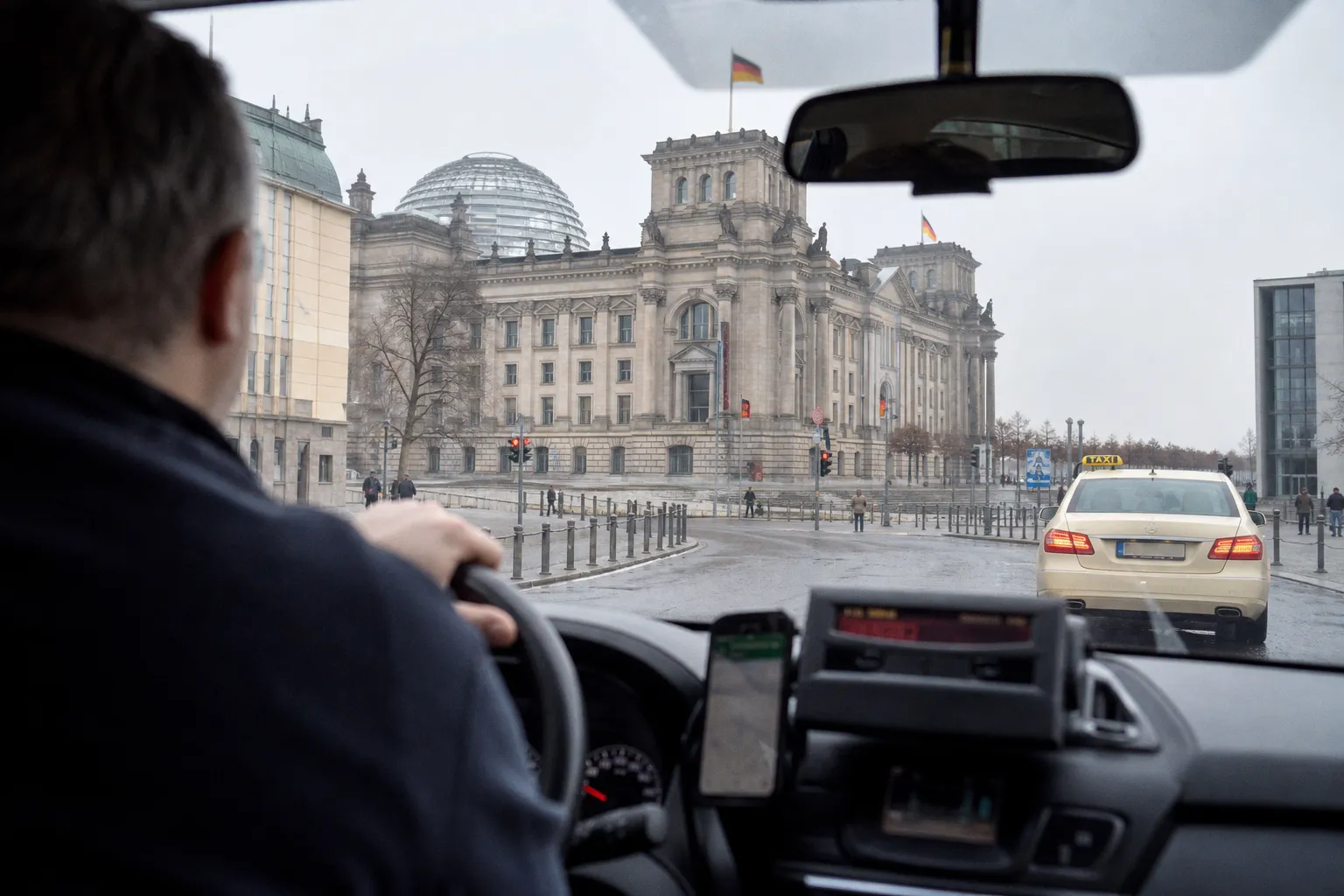Wechsel im Verkehrsministerium: Was bedeutet Steffen Bilger für das Taxigewerbe?